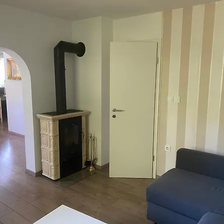 Entire House Iris & Arnika בית נופש