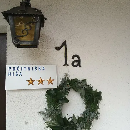 Entire House Iris & Arnika * Блед