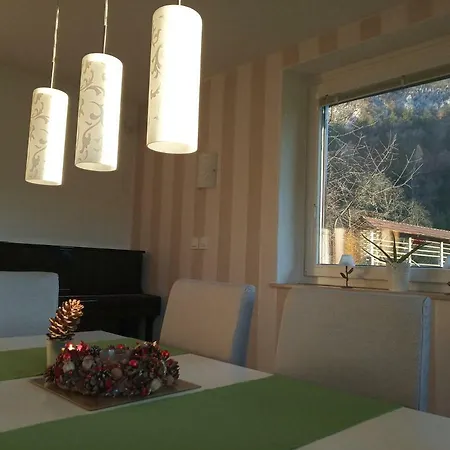 Entire House Iris & Arnika * Bled