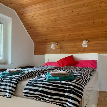 Entire House Iris & Arnika Holiday home