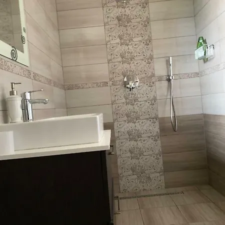 Entire House Iris & Arnika Дом отдыха