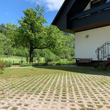 Holiday home Entire House Iris & Arnika *