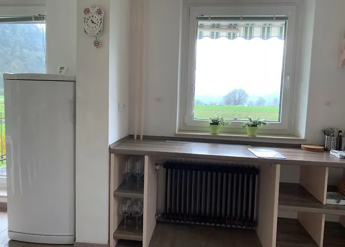 Entire House Iris & Arnika